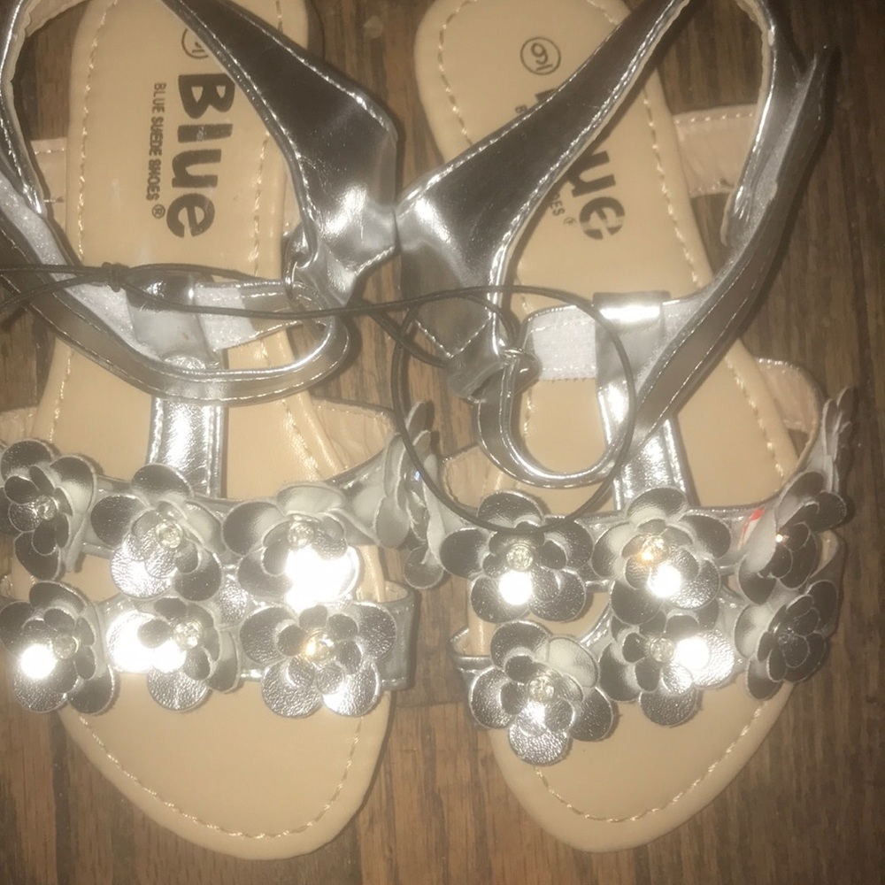Sandals for girls